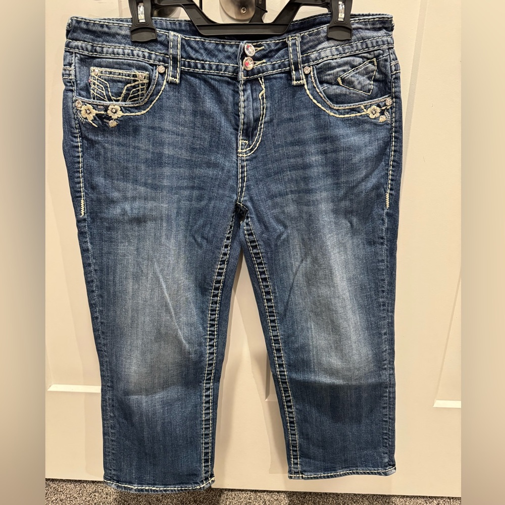 Vigoss Classic Blue Denim Jean Capri